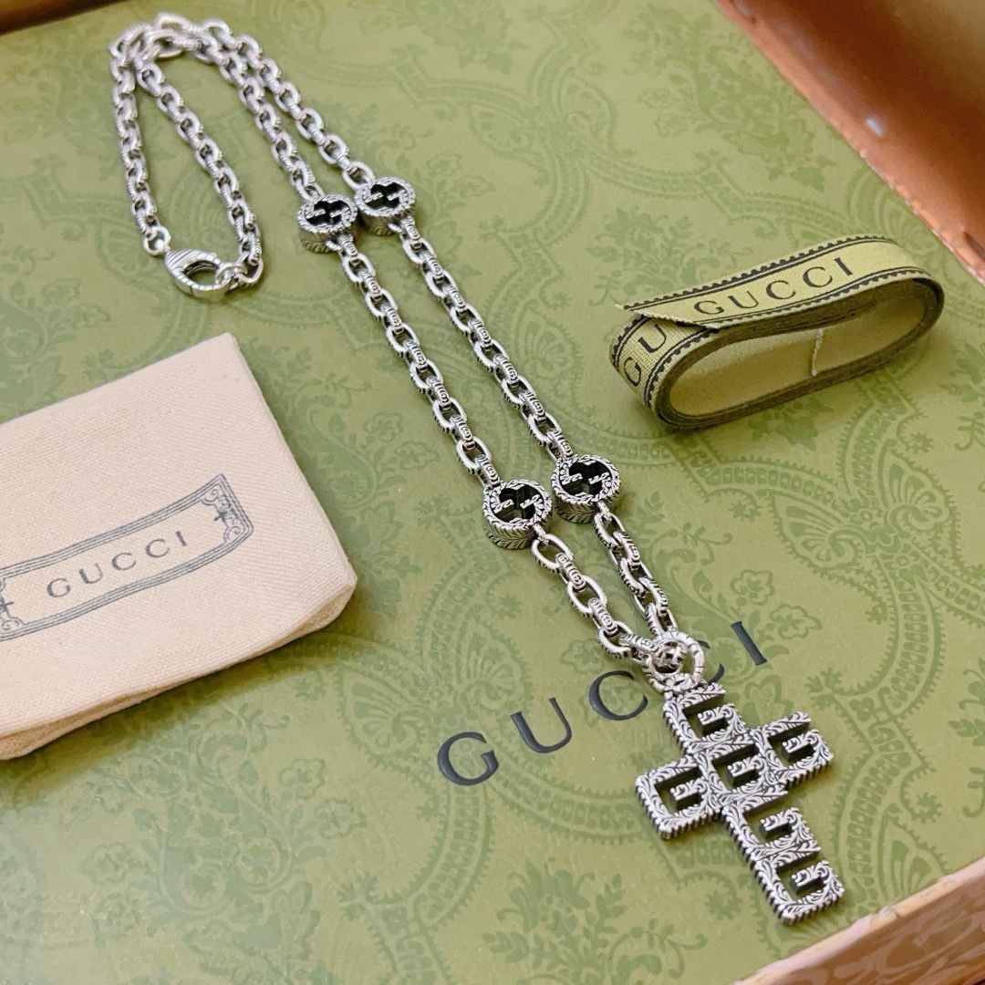 Gucci Anger Forest series new GG cross vintage necklace