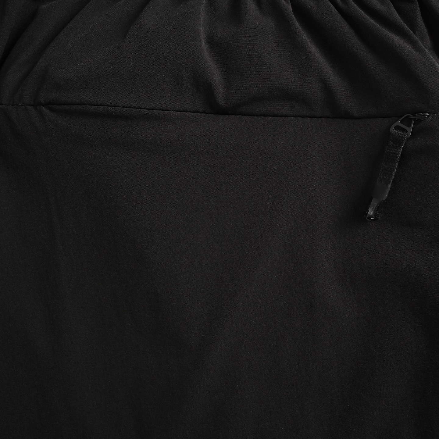 Moncler 25ss small black label stretch nylon shorts