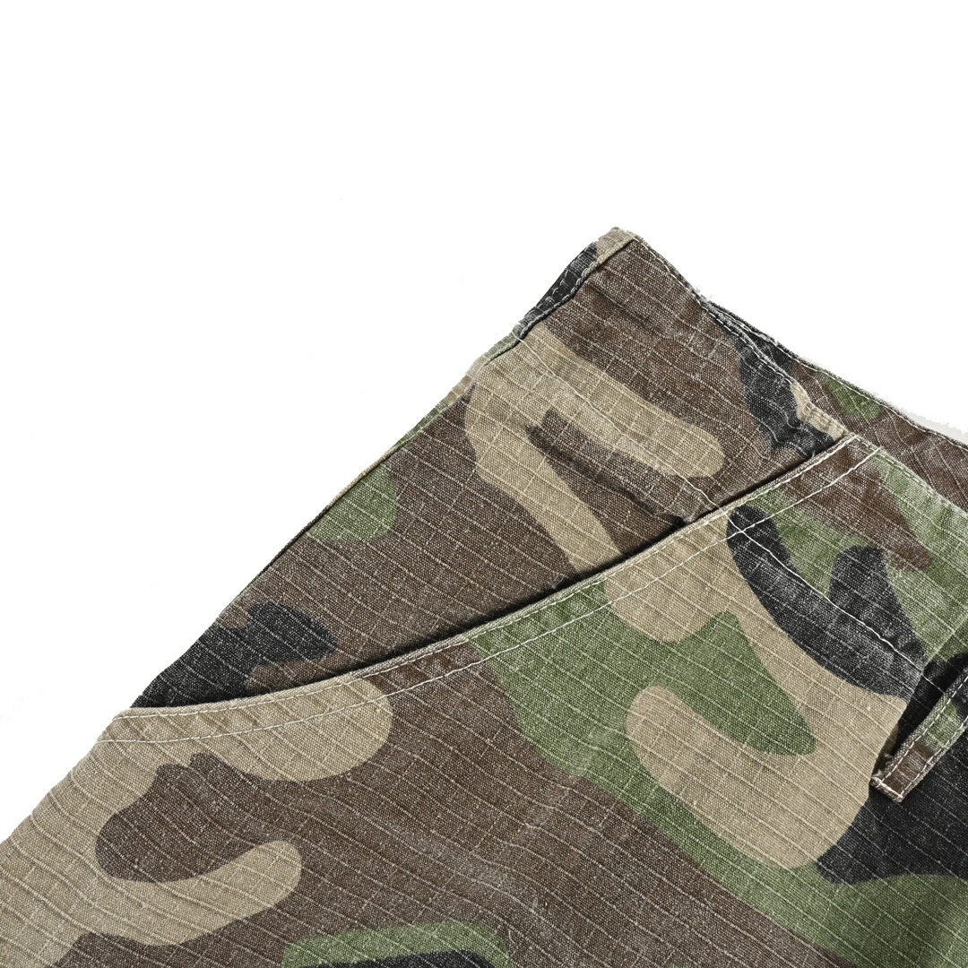 Balenciaga Heavy Camouflage Detachable Multi-Pocket Two-Way Pants