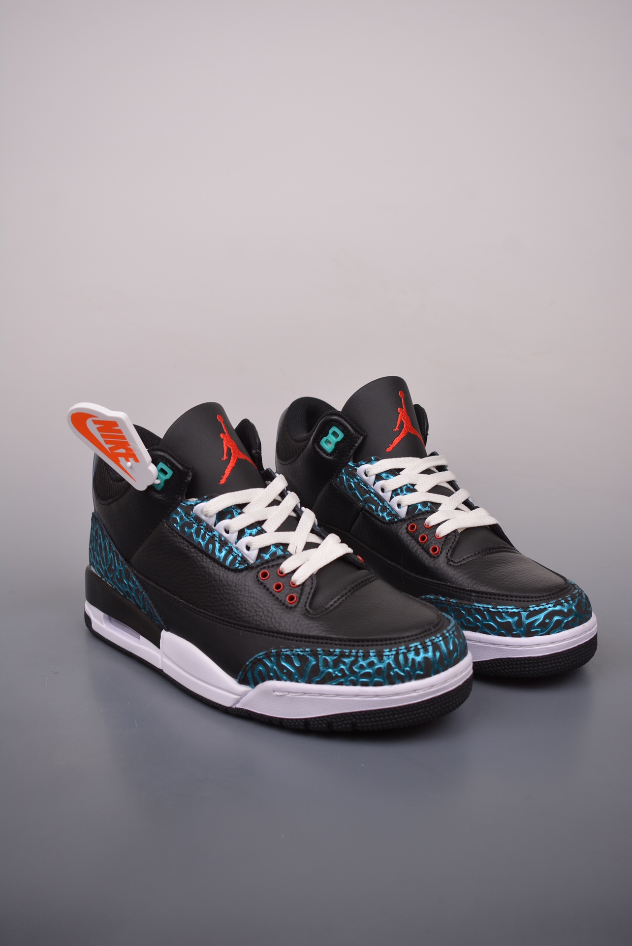 WMNS x Air Jordan 3 Black and Hyper Jade AJ3 FV5437-001