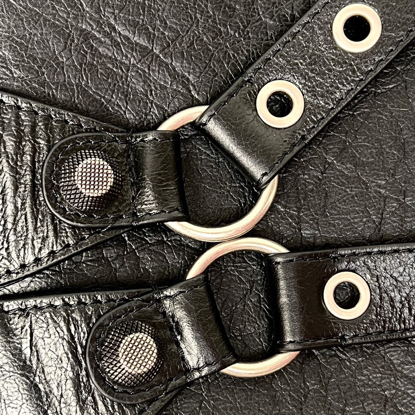 Balenciaga le cagole rivet school bag