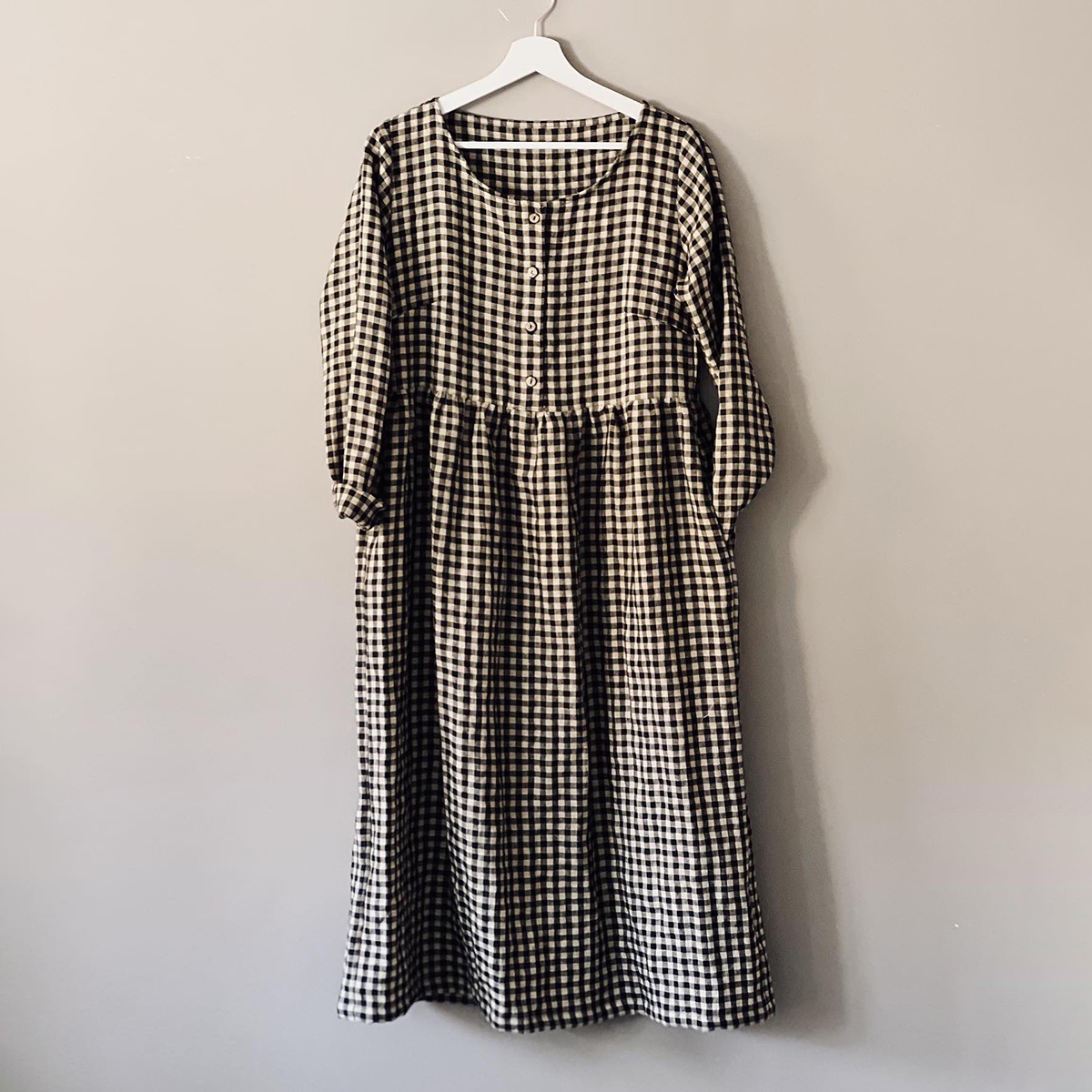 Check Button Round Neck Balloon Sleeve Midi Dress