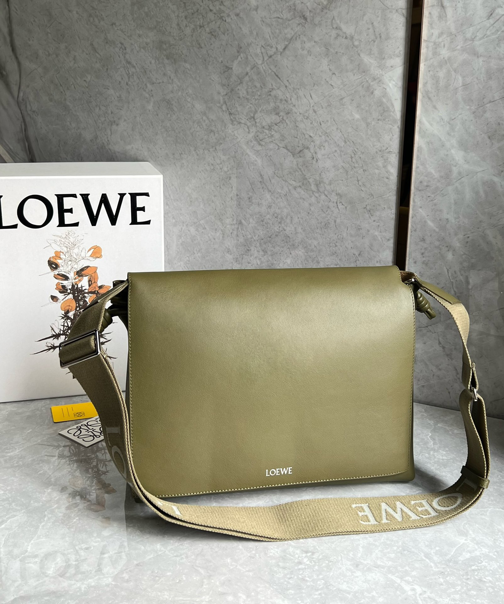 Loewe Flamenco satchel messenger bag 0901