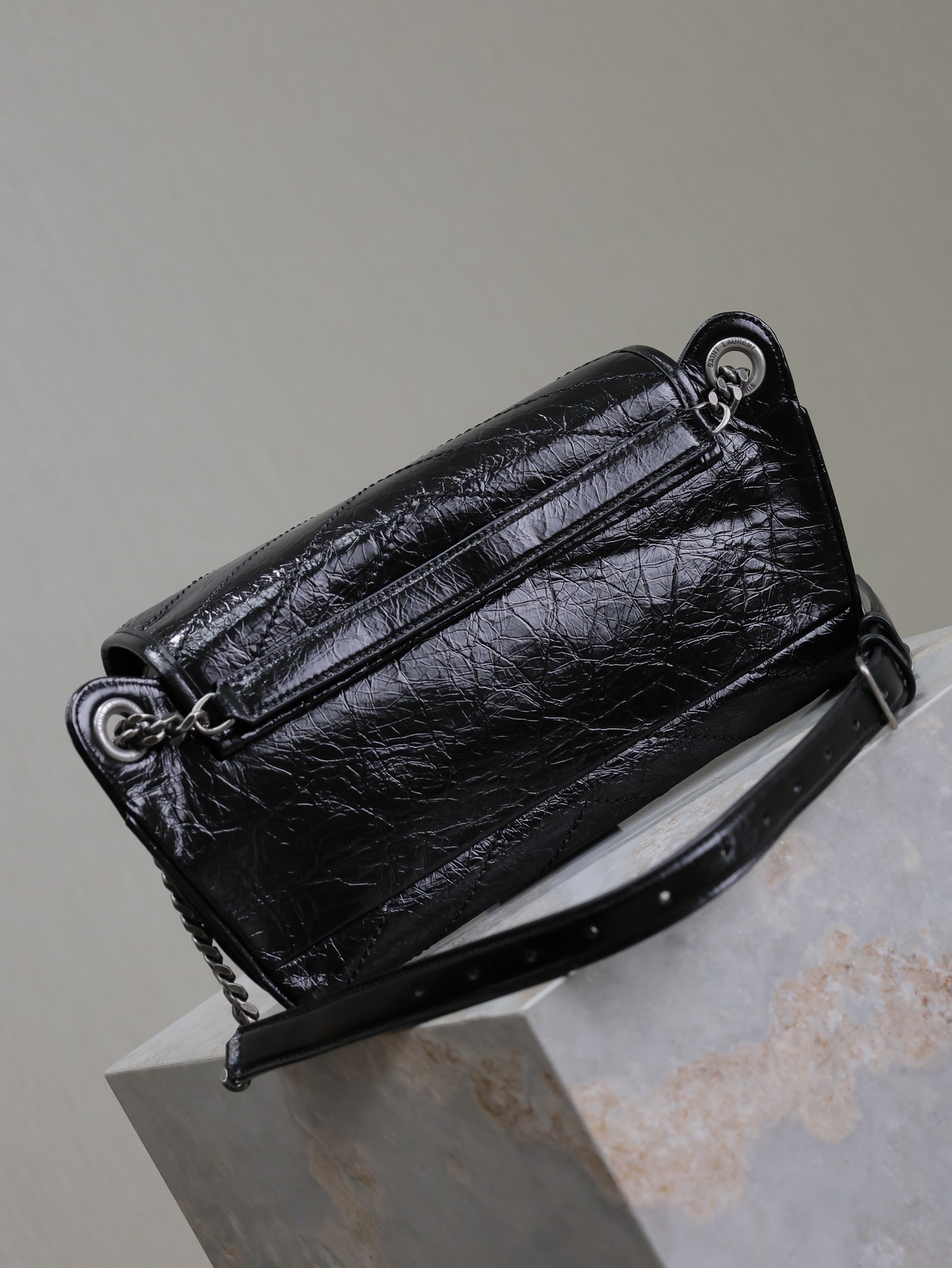 Yves Saint Laurent NIKI BODY BAG 577124