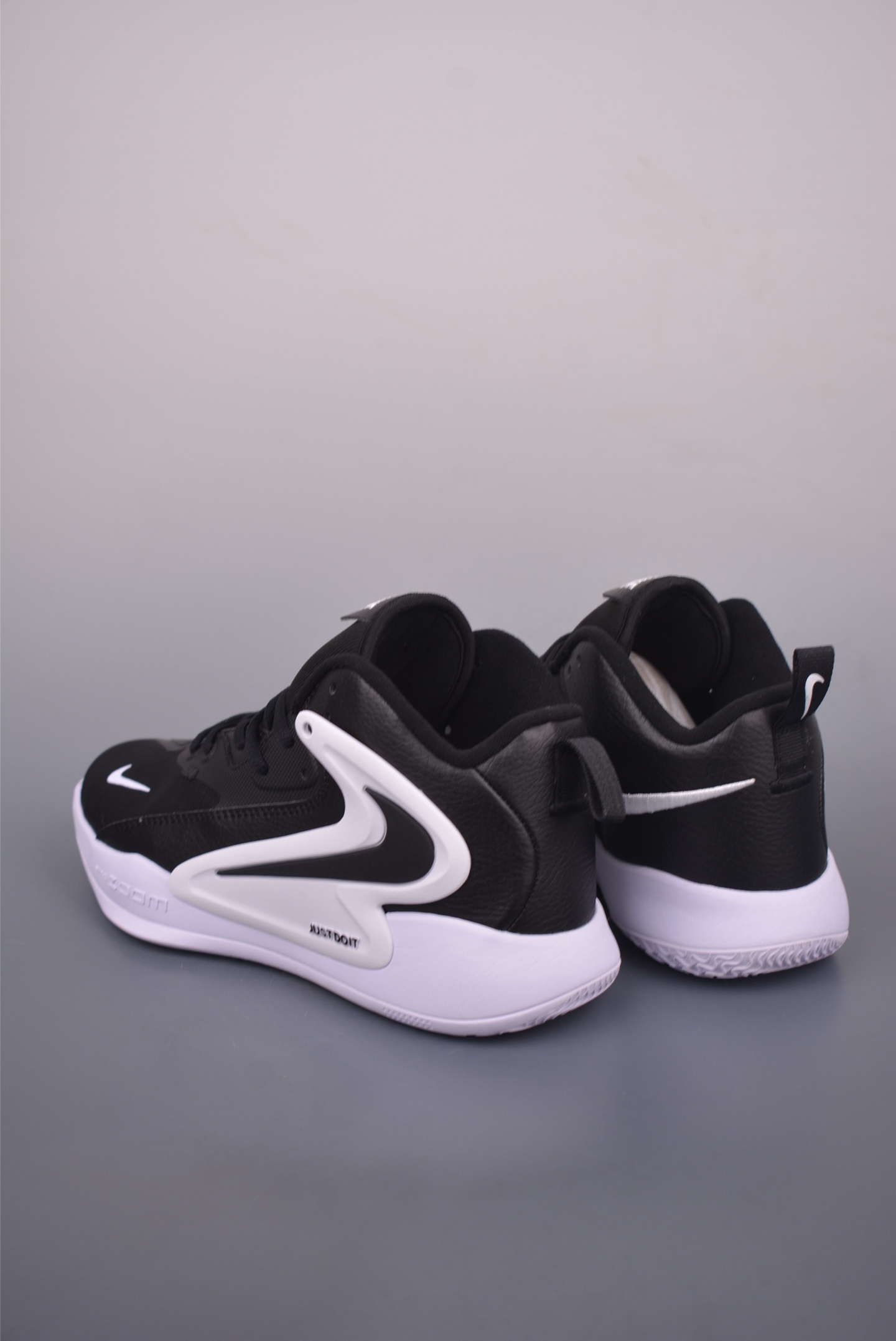 NIKE React HyperSet 2 SE  FQ7070-001