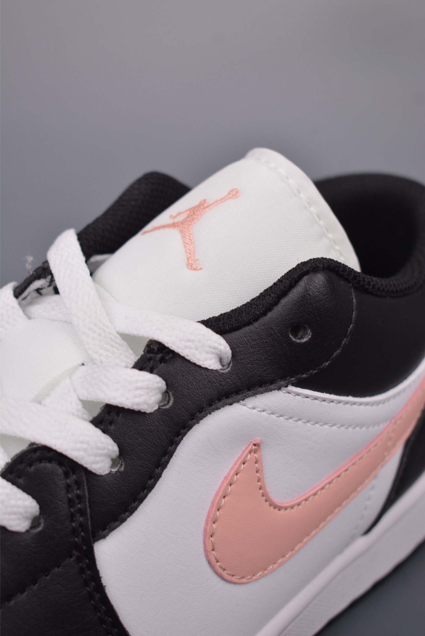 Nike Wmns Air Jordan 1 Low GS Leather Black White Pink 553558-165