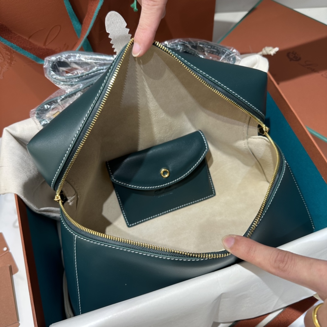 Loro Piana Extra L27 bag