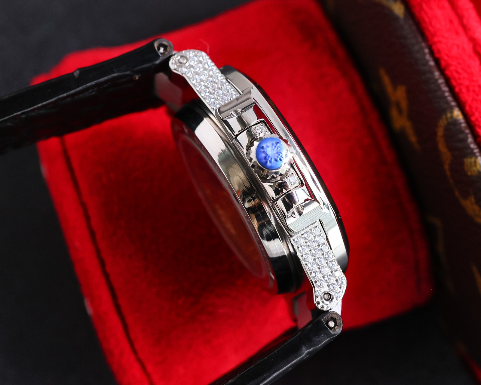 Patek Philippe Diamond Limited Edition Series Nautilus 5711