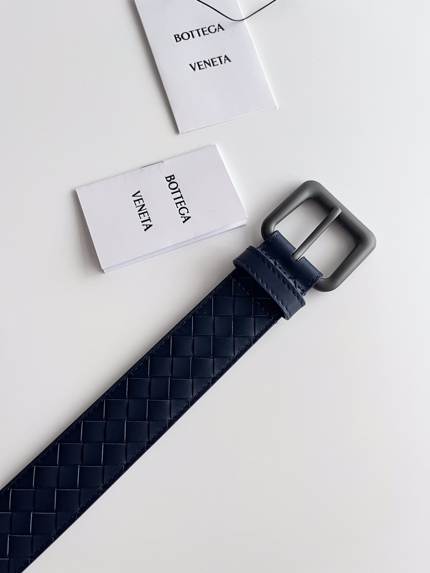 Bottega Veneta frosted pin buckle woven cowhide double-sided belt 3.5cm wide