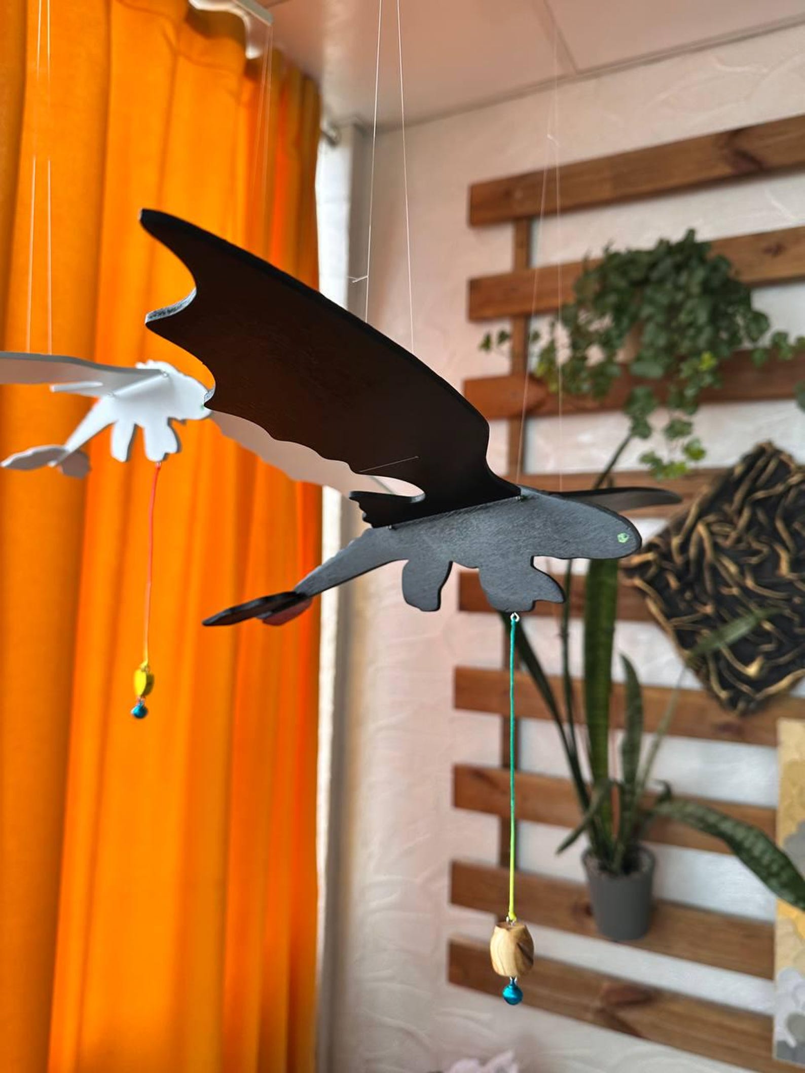 🔥FLASH SALE - 60% OFF🔥Flying Dragon Duo — Black & White Hanging Fantasy Mobile