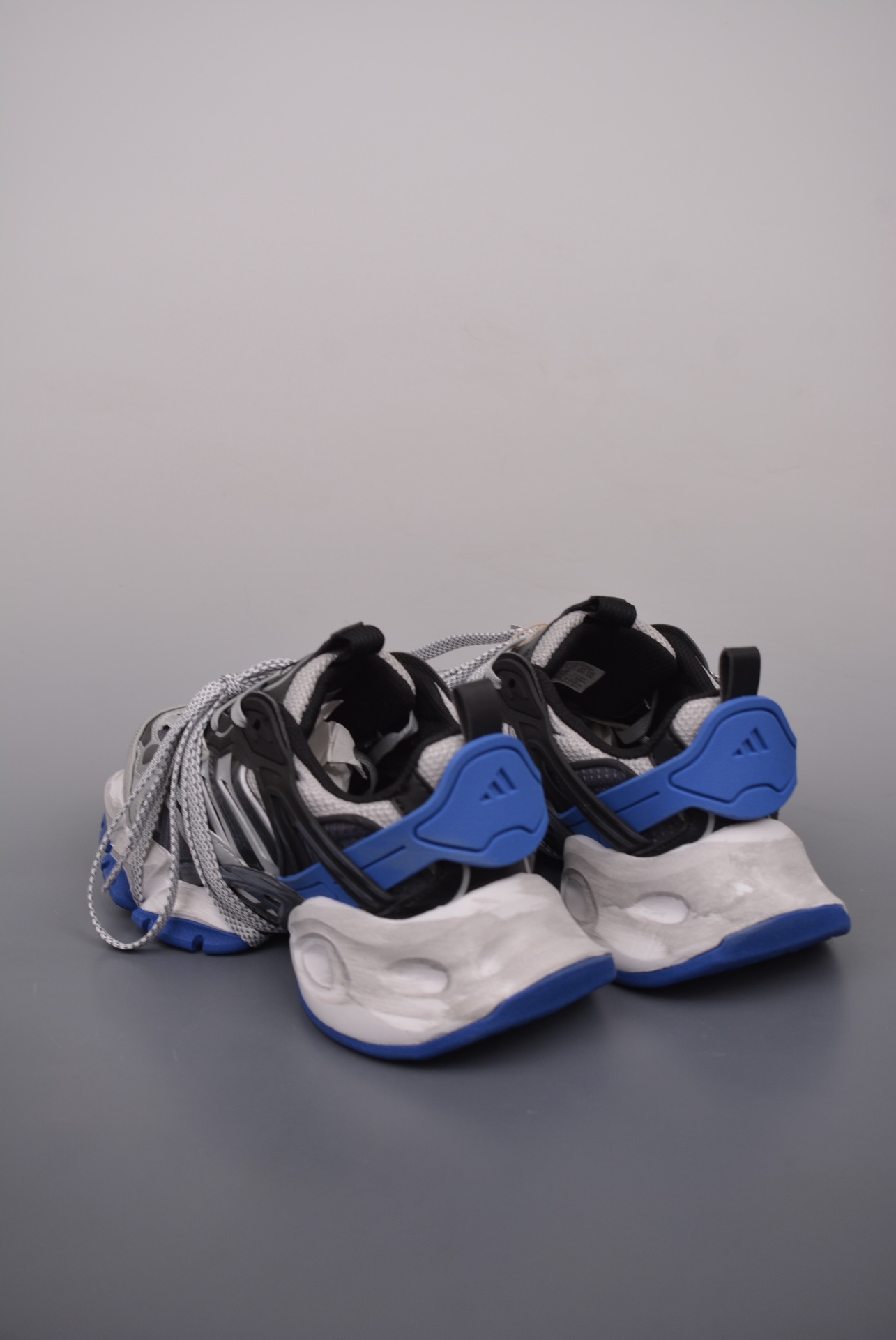 Adidas XLG Runner Deluxe gray, black and blue ropes for old version JS1589