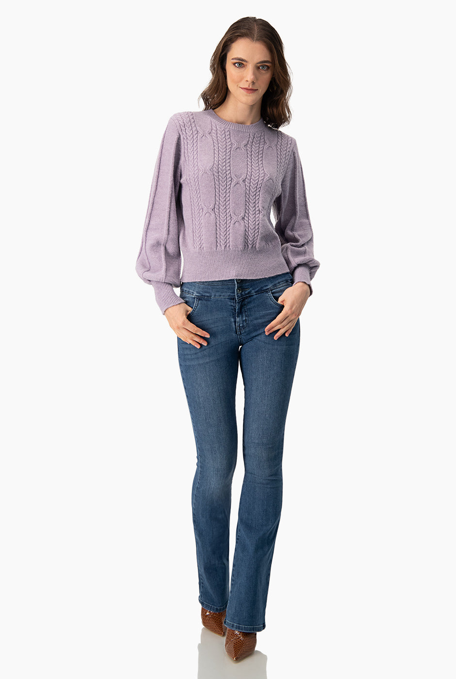 Jeans acampando con doble boton y pretina ancha