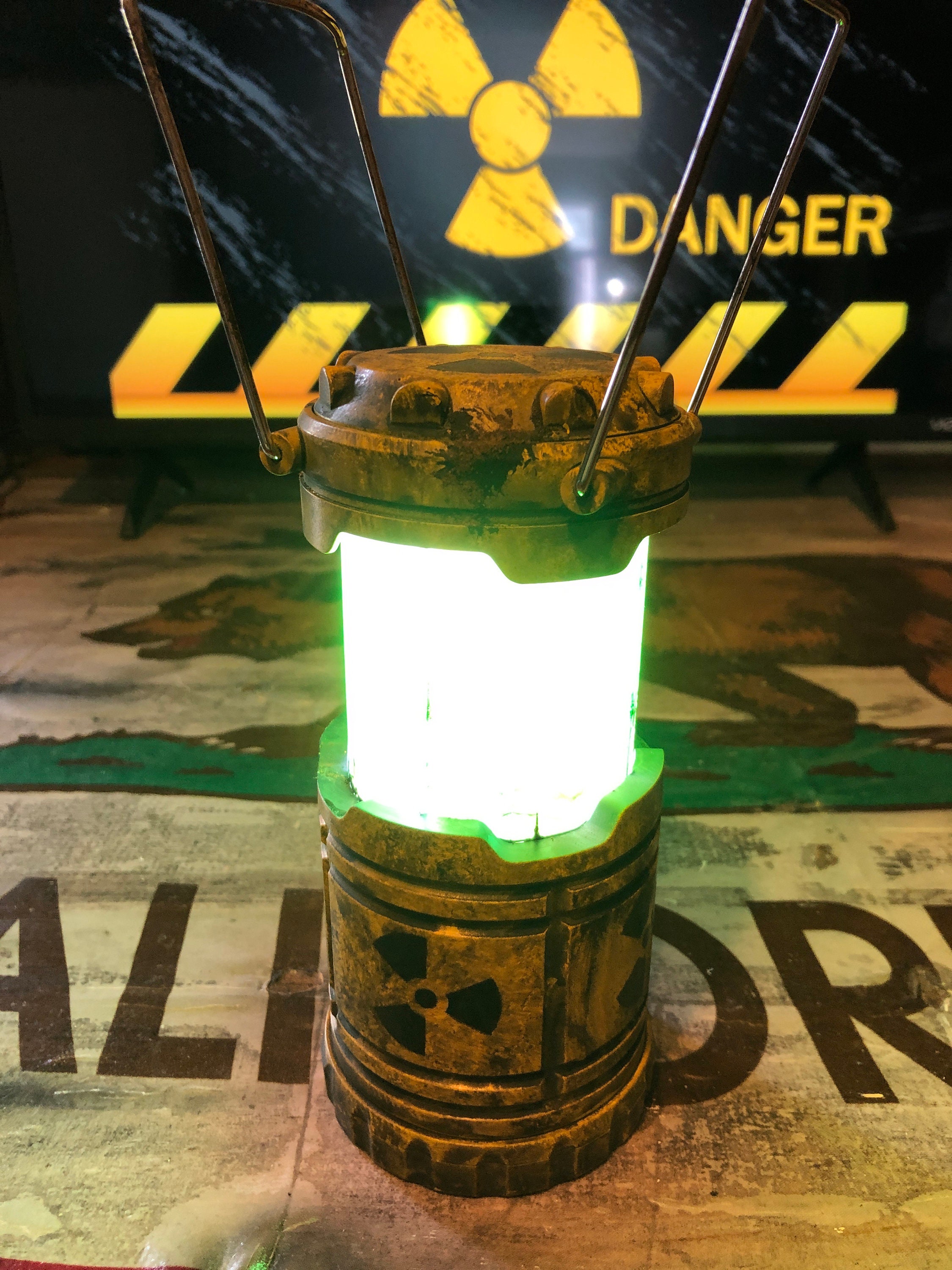 (2024 New Arrival-40% OFF)🎉Miniature Nuclear Reactor Lantern/Lamp