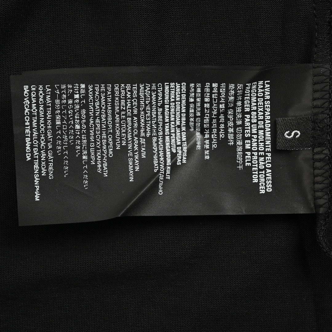 Prada 24ss pocket embroidered triangle logo short sleeve