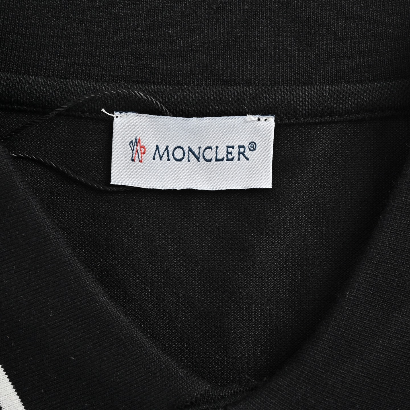 Moncler 25ss embroidered logo polo short sleeve