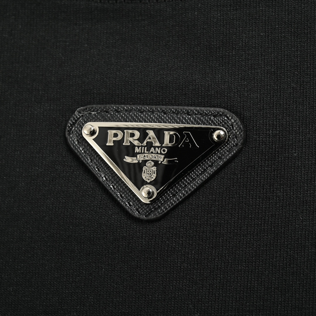 Prada 23ss triangle logo short sleeves