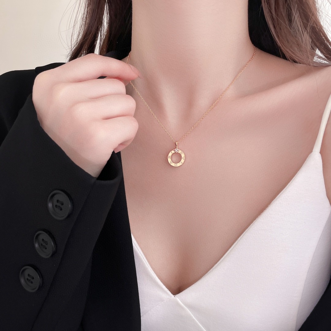 Bulgari logo engraved diamond necklace