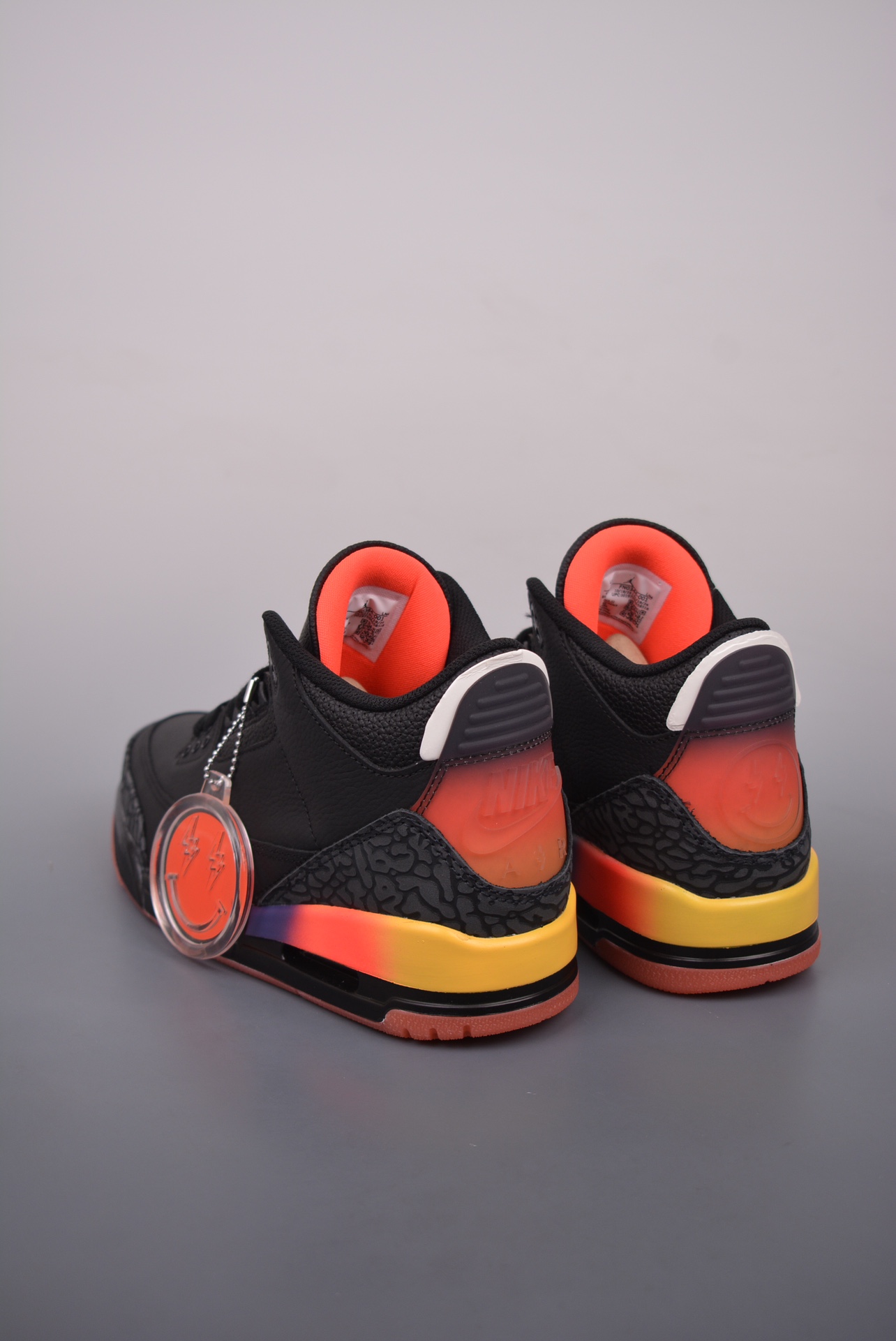 J Balvin × Nike Air Jordan 3 Retro SPRio FN0344-001