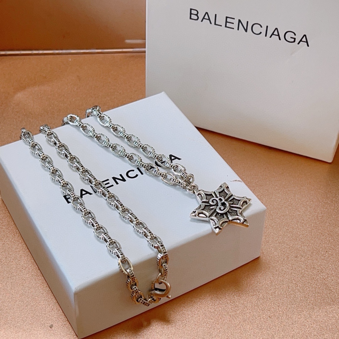 Balenciaga Hexagonal Star Chain Vintage Necklace