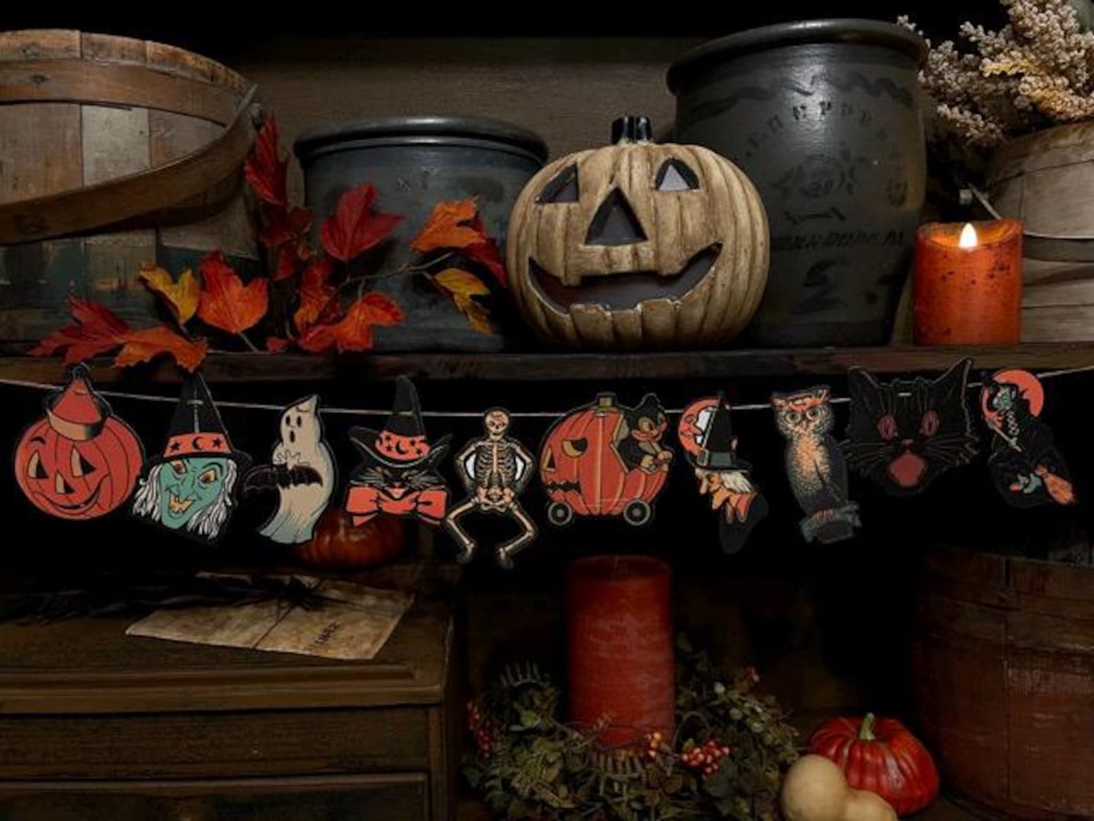 Vintage Retro Halloween Banner