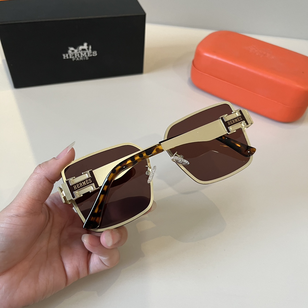 Hermes Square Frame Sunglasses