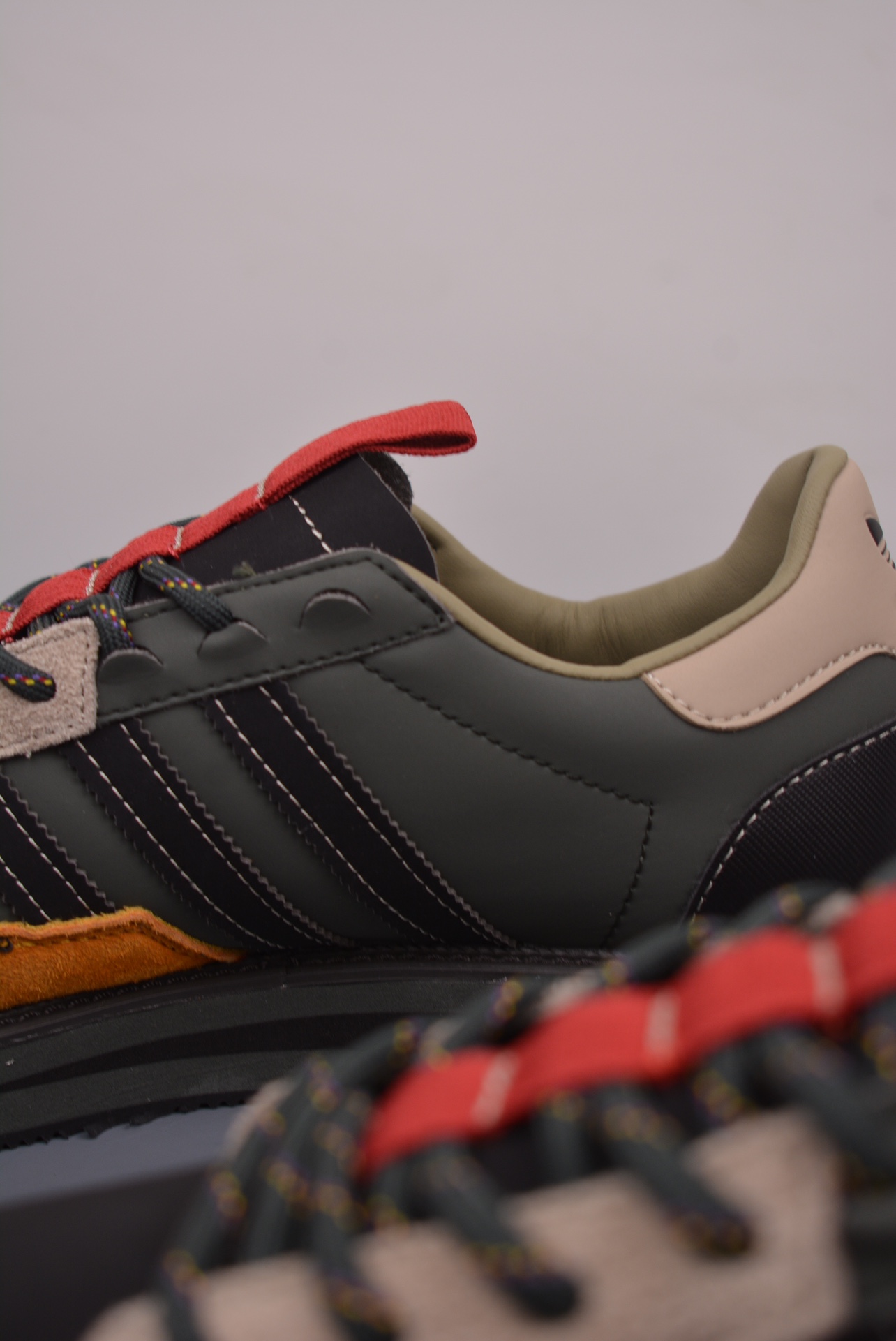 Adidas Originals Campus MFX Reboot LowDark GreenBlack GX1360