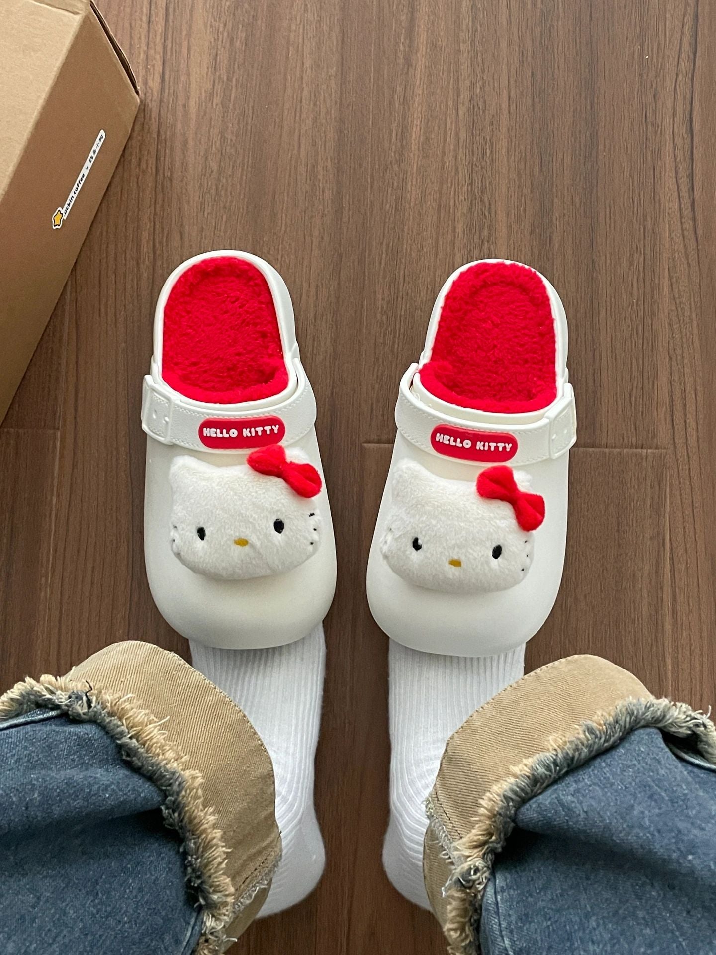 KT Slides Fuzzy for Women Slippers Winter Warm Plush Comfy Non-Slip Waterproof House Cloud Slide Slippers for Indoor Outdoor