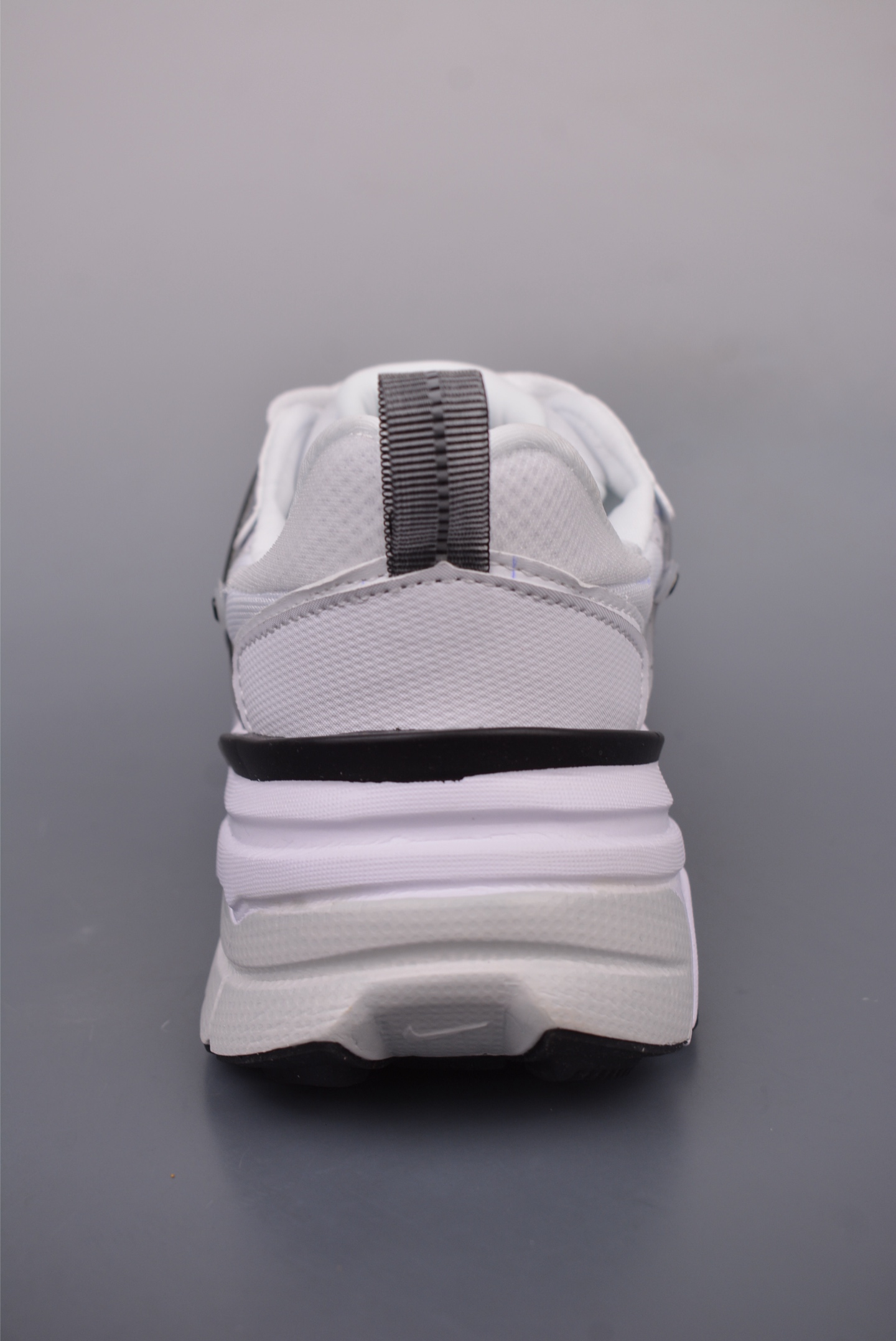 Nike Wmns V2K Runtekk Low running shoes White Striped Zebra HF5342-100