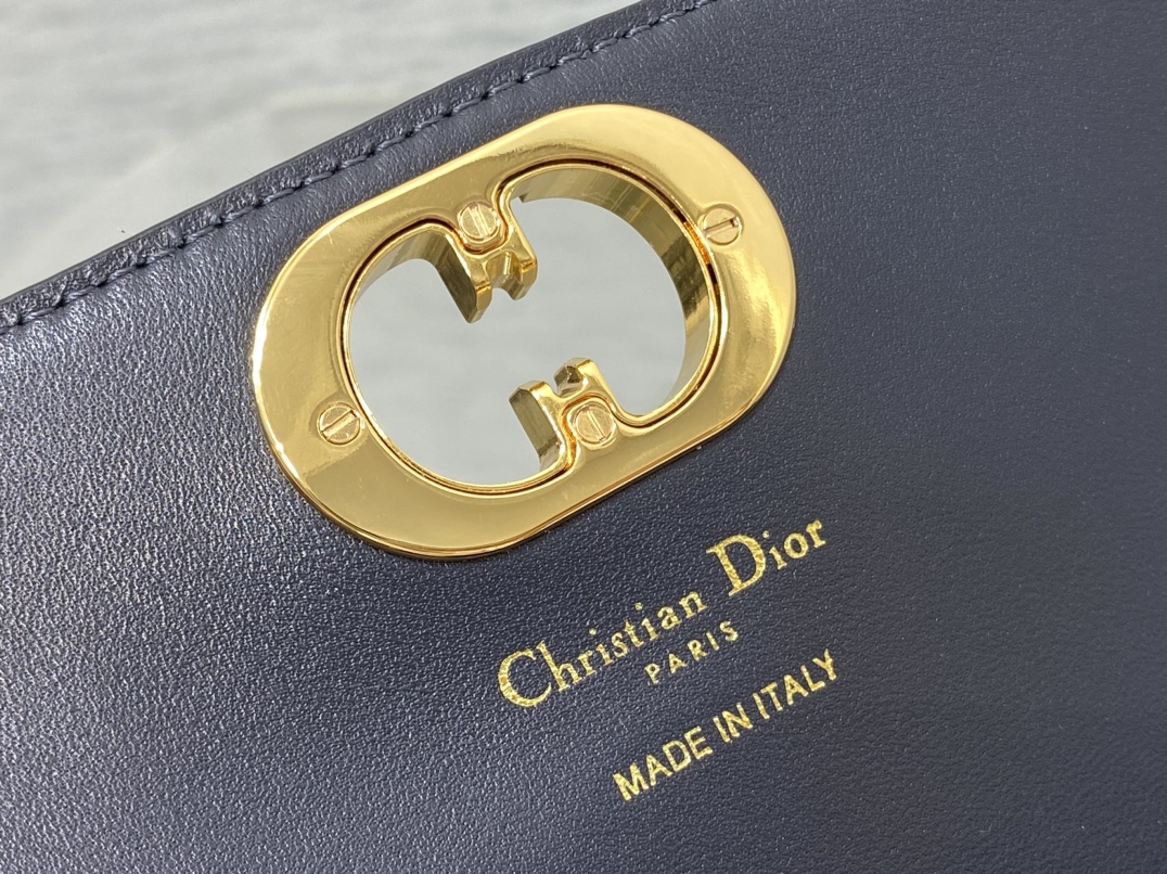 Dior Caro Miss Montaigne Chain Bag