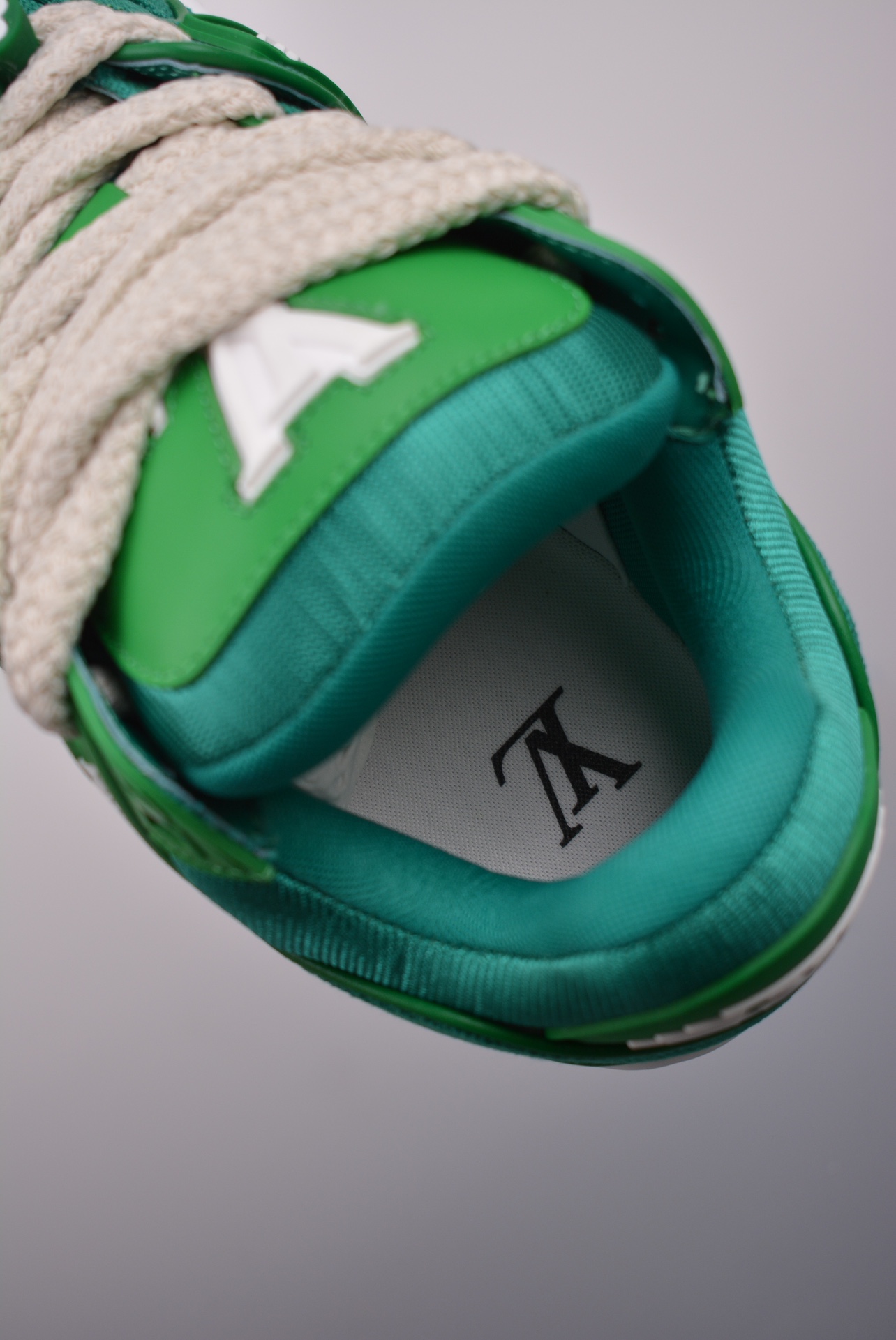 Louis Vuitton Trainer Maxi Low Sneaker green and white