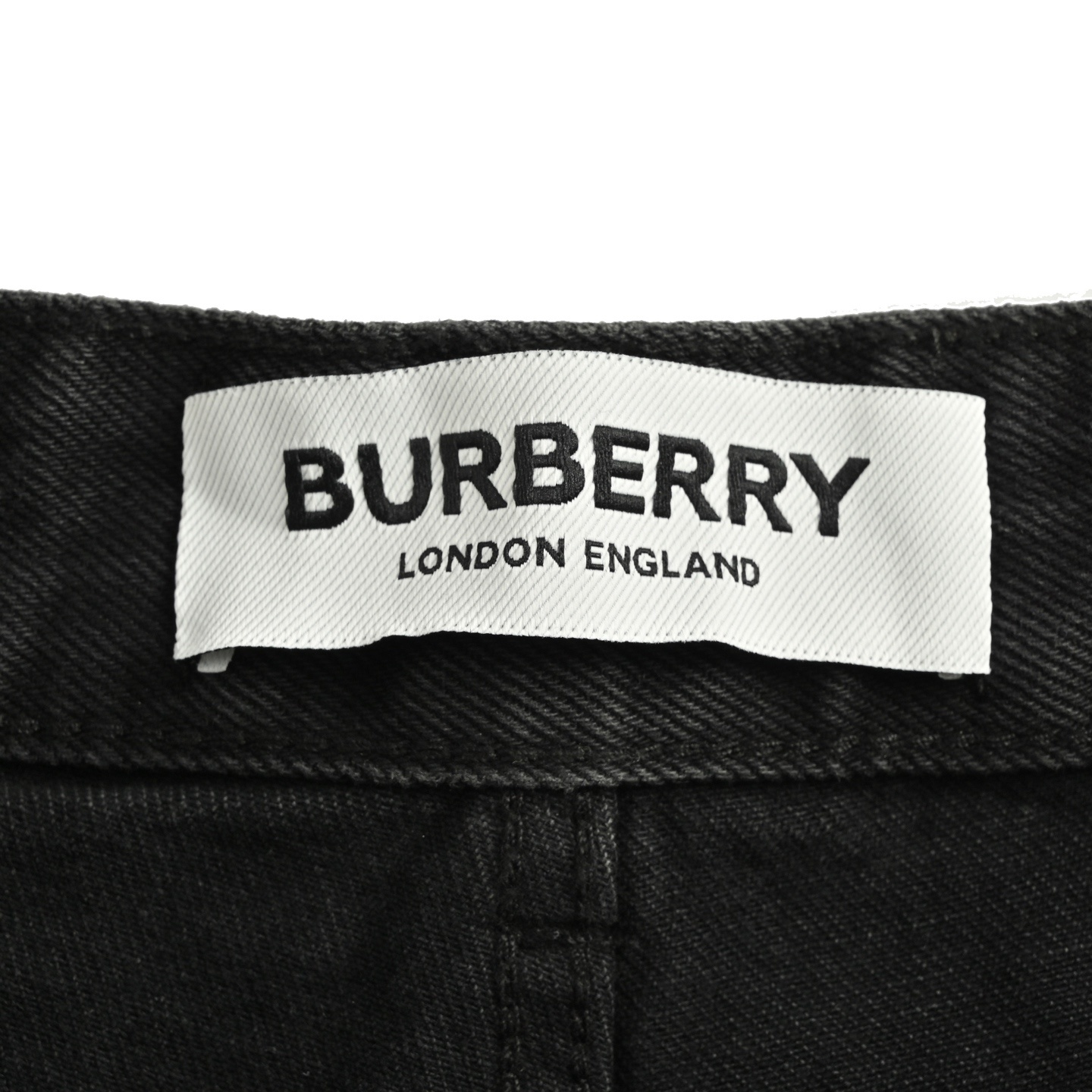 Burberry 25ss back pocket check horse jeans