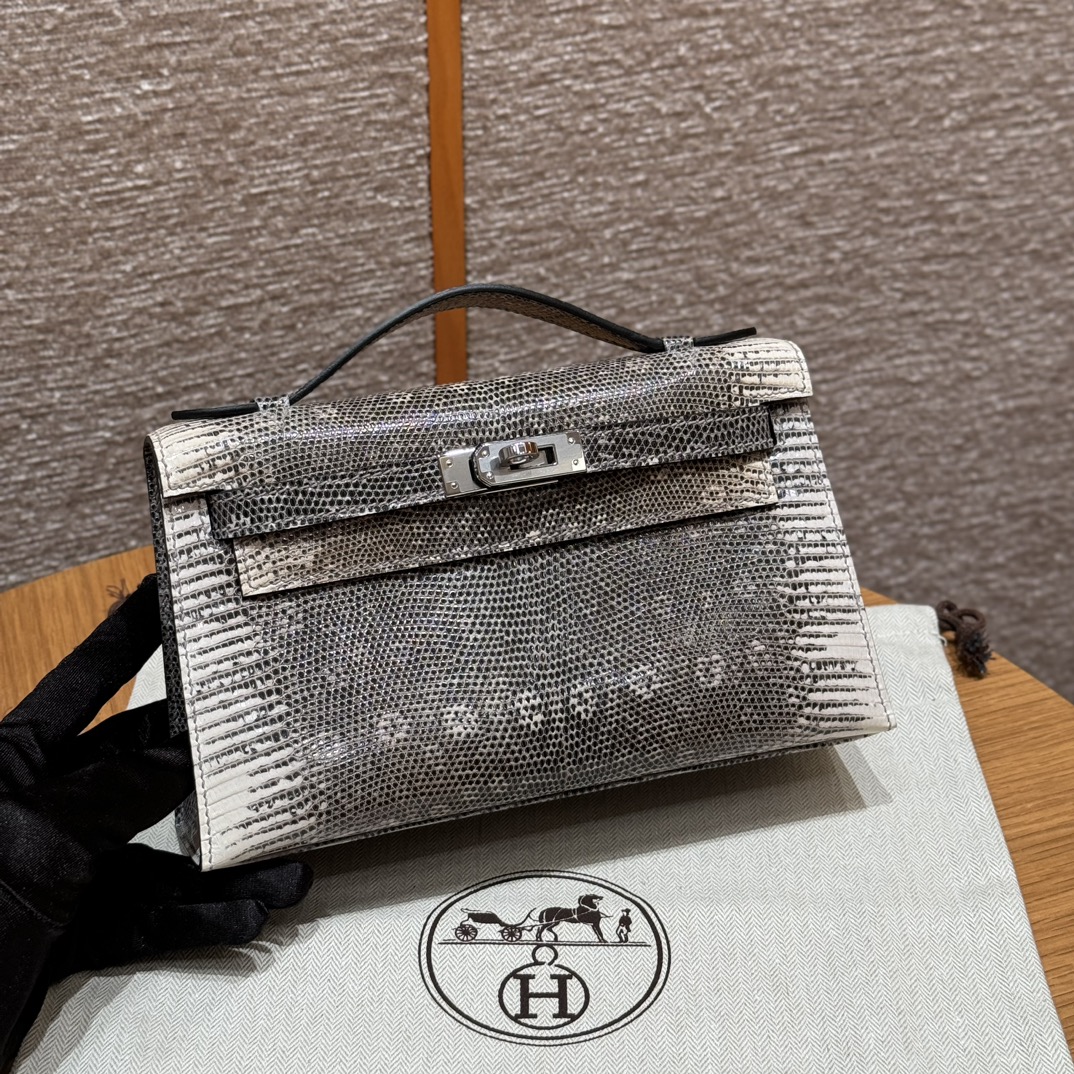 Hermès Kelly Pochette 1BOmbre Handbag (Handmade to Order)