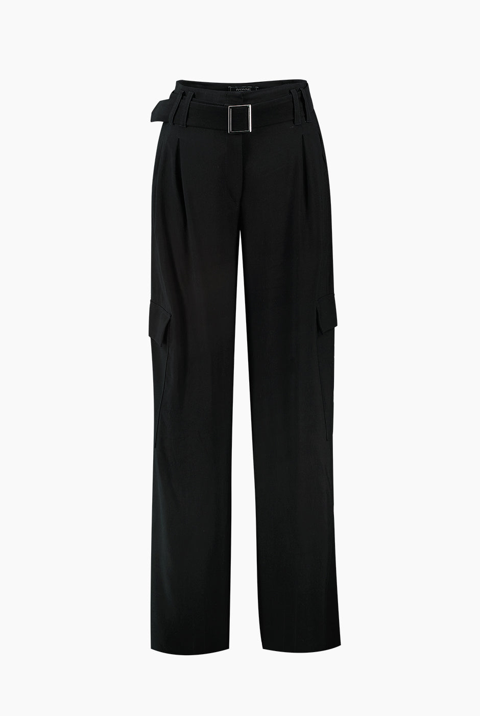 Pantalon negro cargo con cinturon