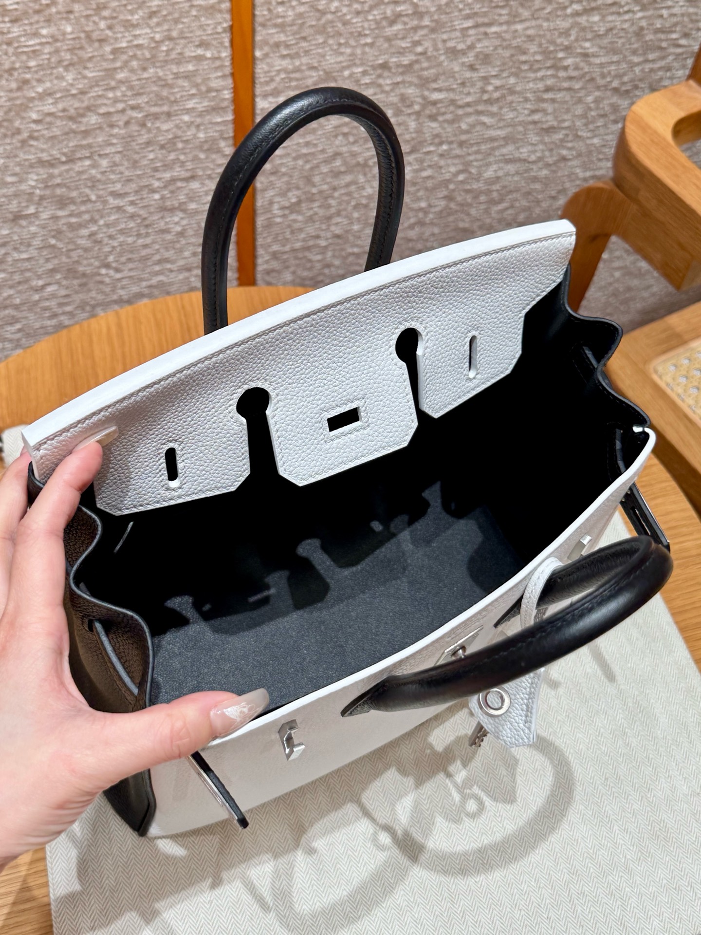 Hermès Birkin 01Blanc89Noir (Handmade to order)