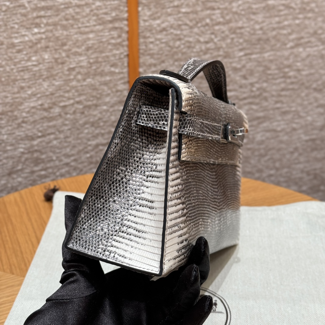 Hermès Kelly Pochette 1BOmbre Handbag (Handmade to Order)