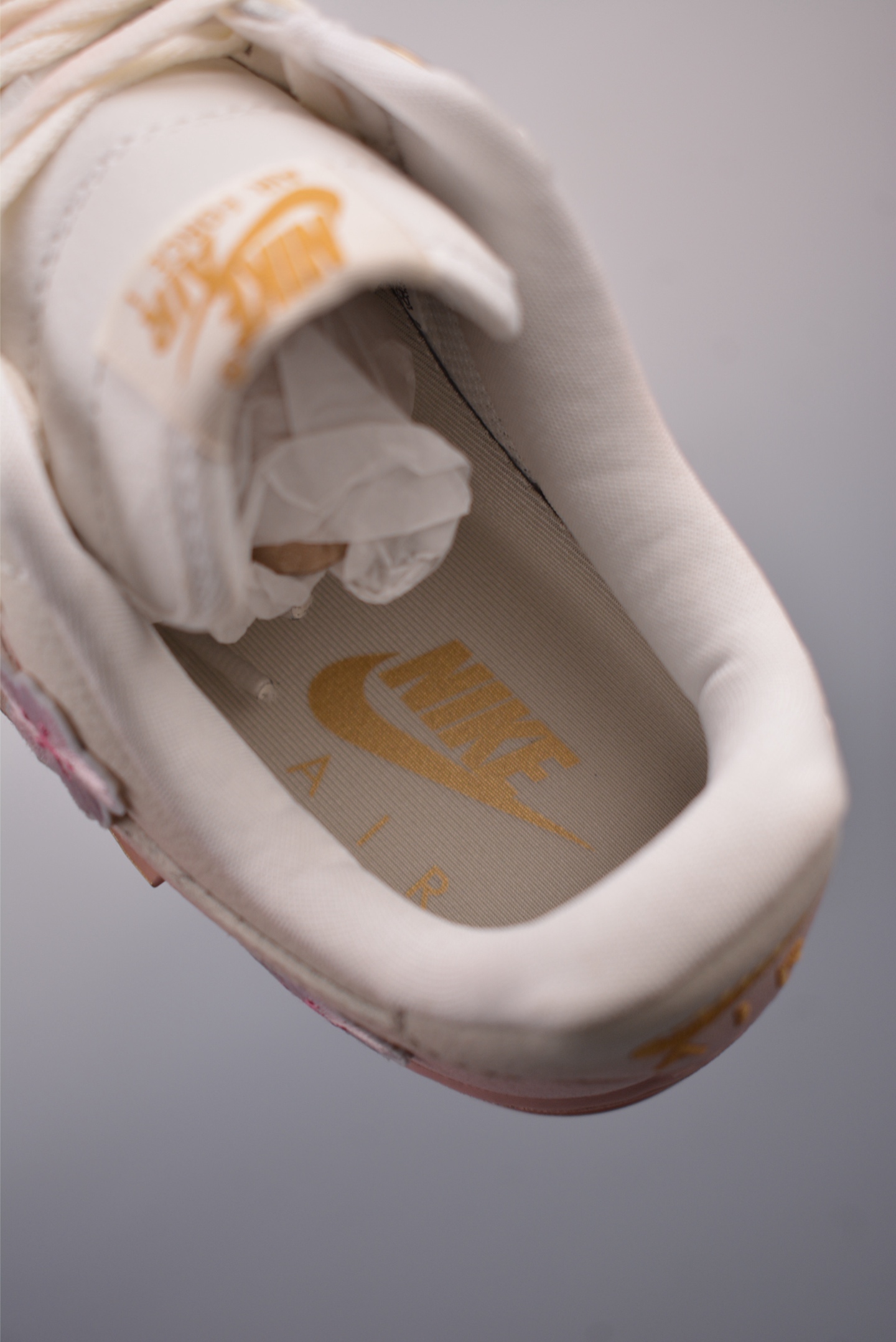 Nike Air Force 1 07 Low Sakura Love FC3654-121