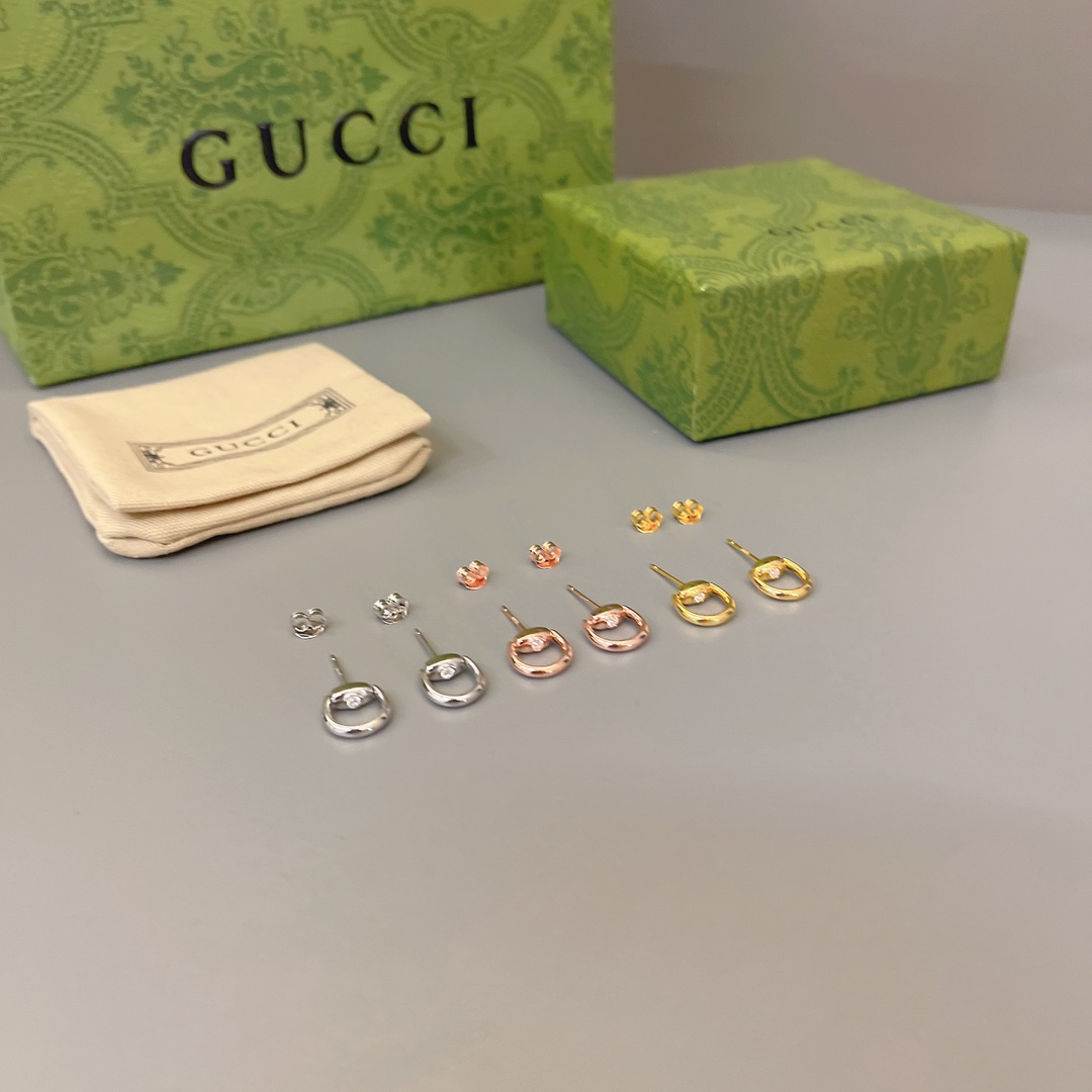 GUCCi Half Circle Earrings