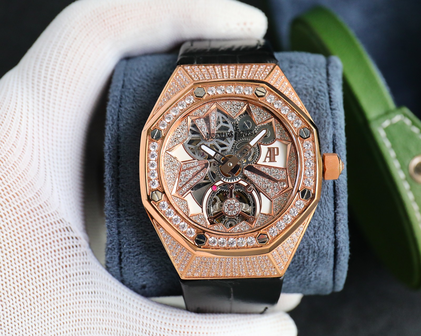 Audemars Piguet Royal Oak Concept 26227BC.ZZ.D011CR.01