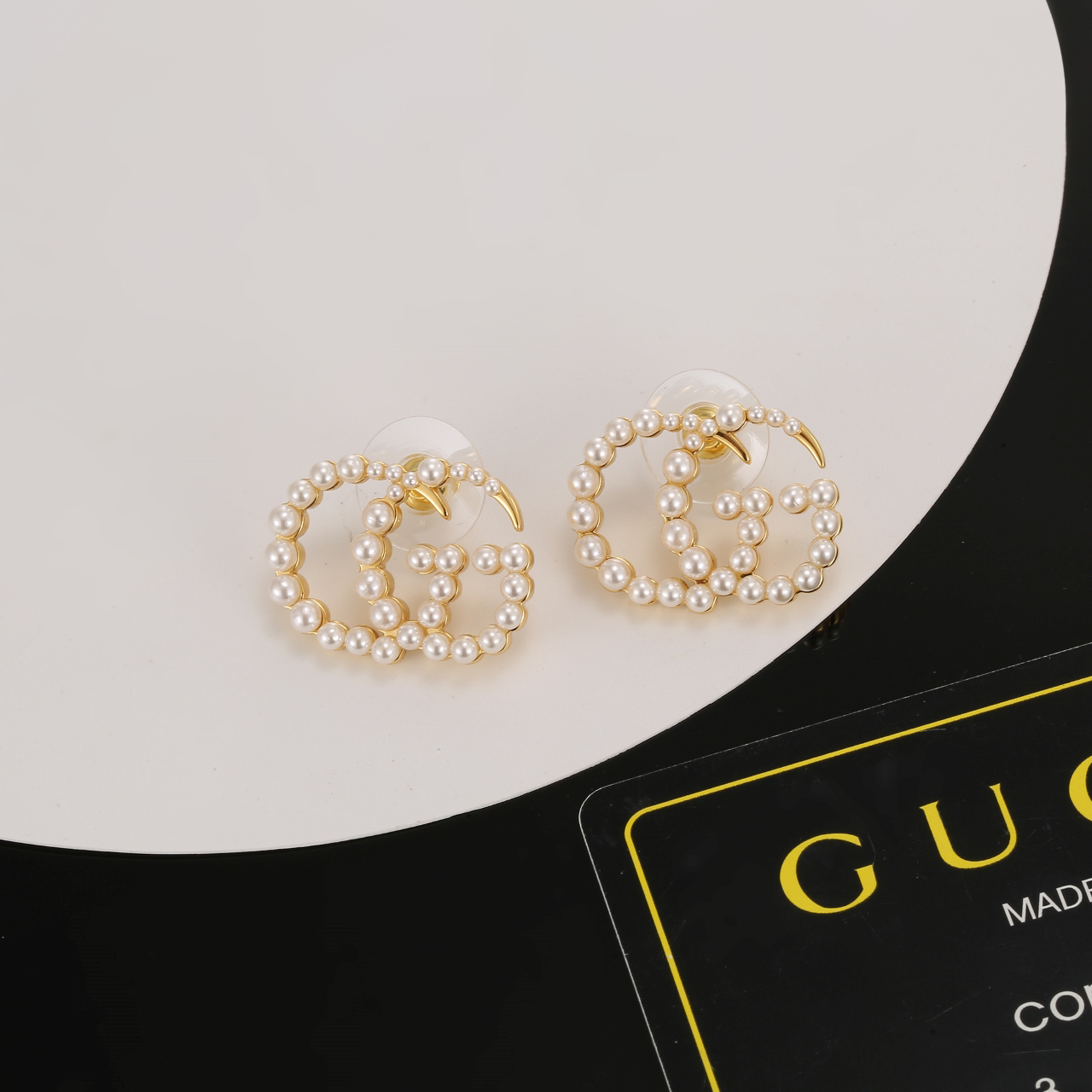 Gucci Pearl Earrings