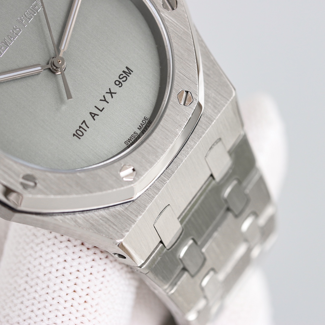 Audemars Piguet Royal Oak 15550BA.OO.1356BA.02