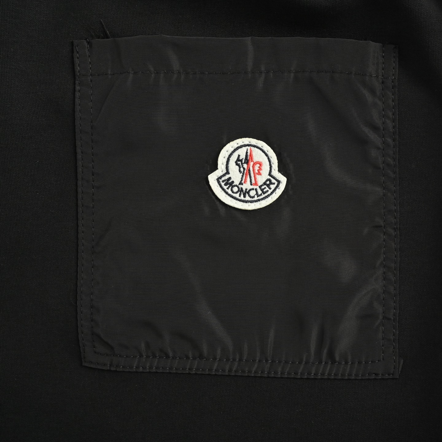 Moncler 25ss side webbing lettering jacquard shorts