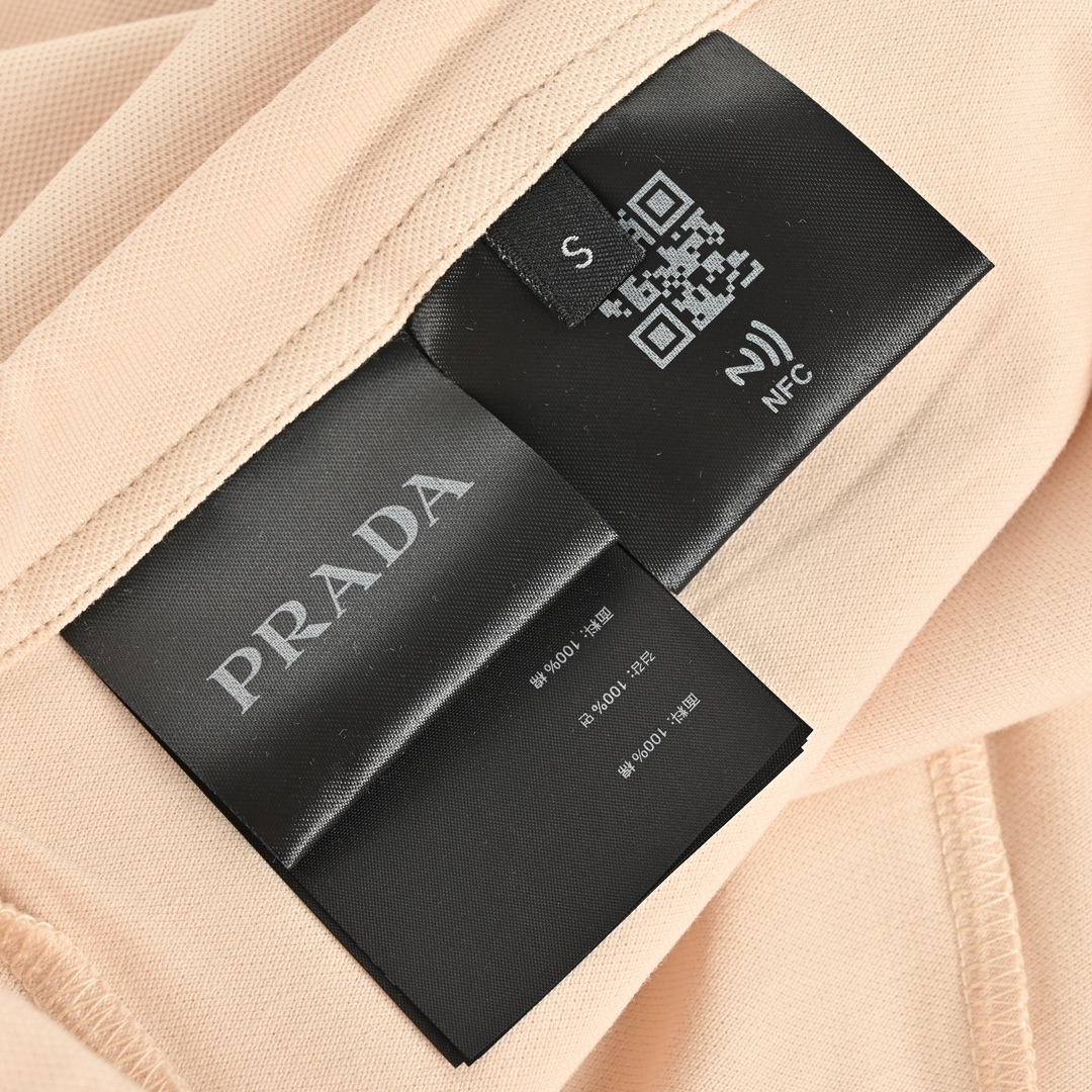 Prada 24ss apricot triangle logo shorts