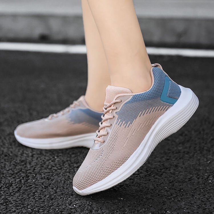 Women's Flying Woven Fashion Casual Sneakers