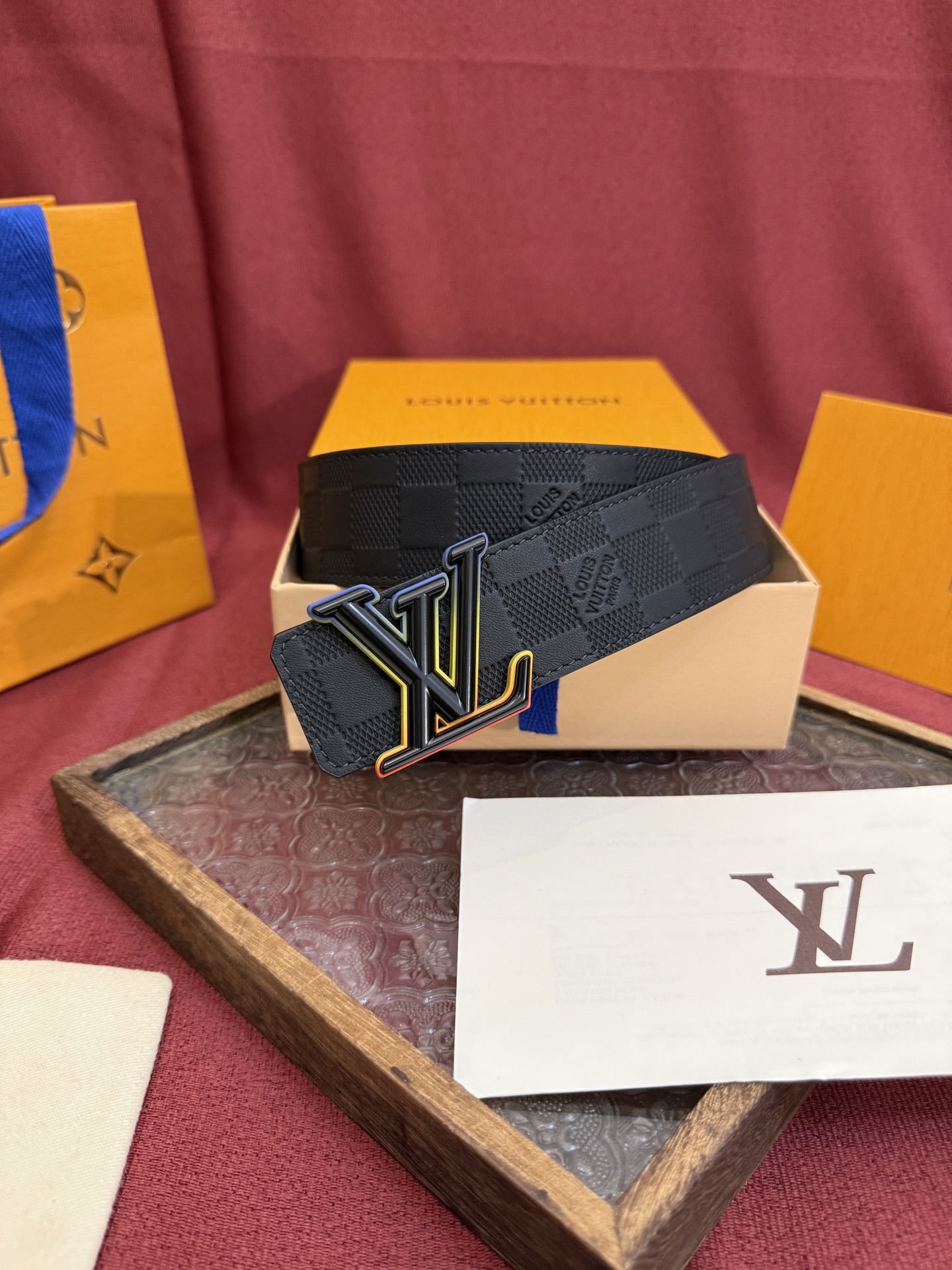 Louis Vuitton Classic Embossed Double-Sided Men's Belt 4CM Width