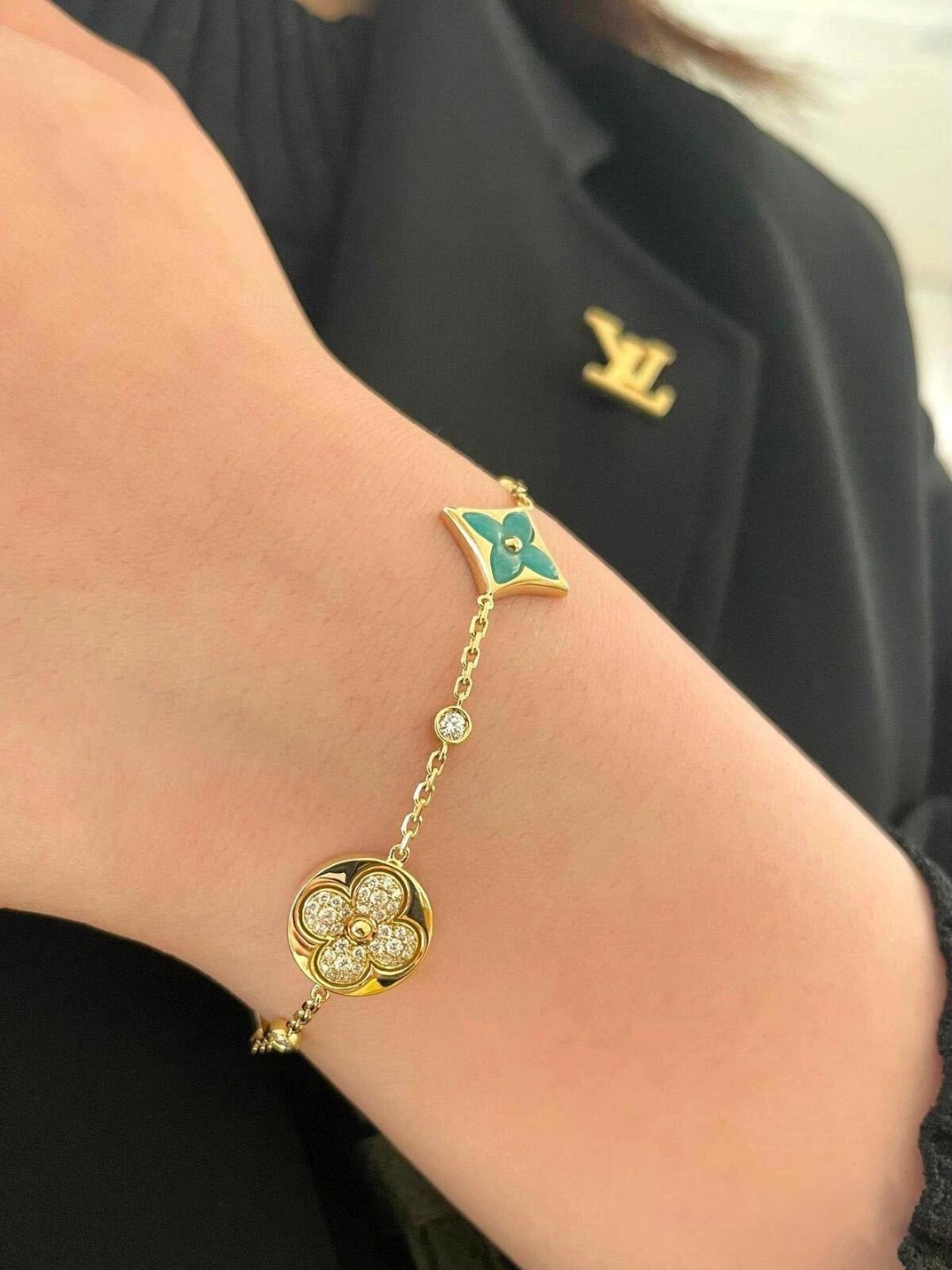 Louis Vuitton Four Flower Bracelet