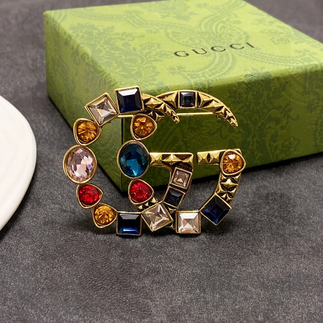 GUCCI colorful diamond brooch