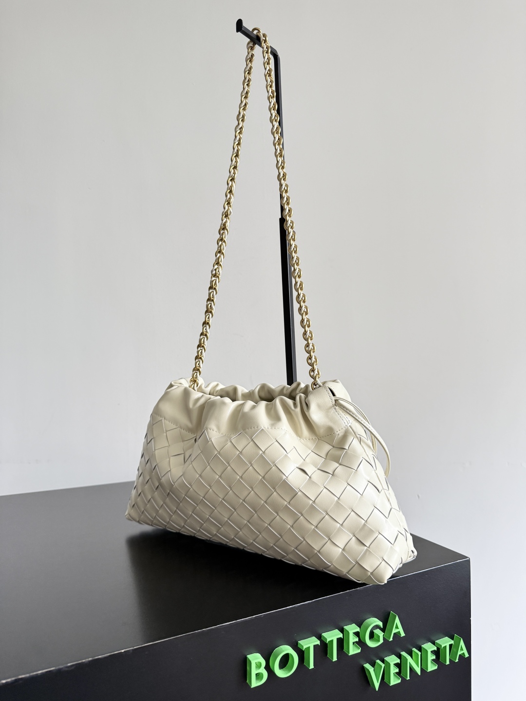 BOTTEGA VENETA 2025 New Women's Dustbag Notte Clutch 839394