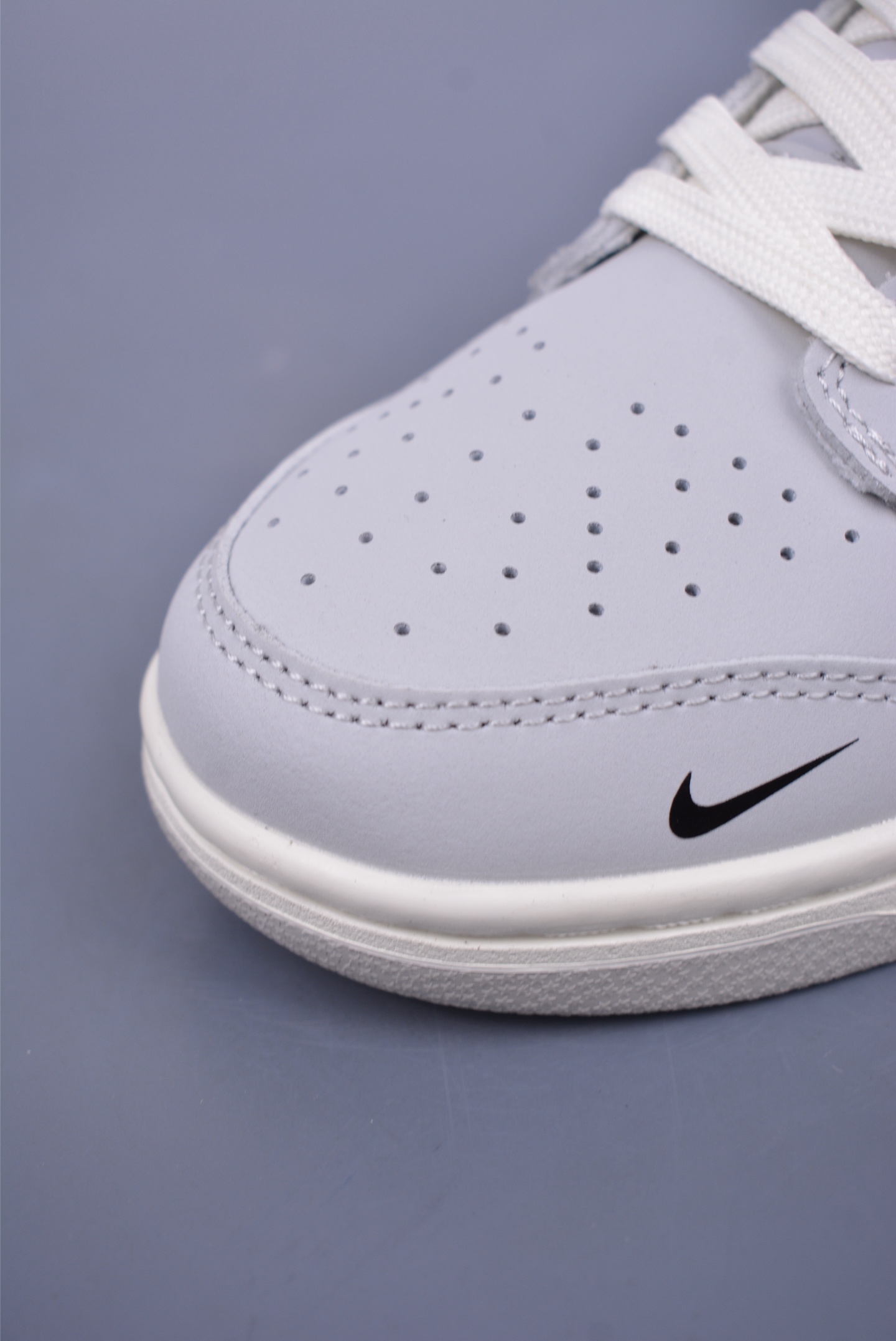 LV x NIKE SB Dunk Low sneakers grey black hook LV XY2026-153