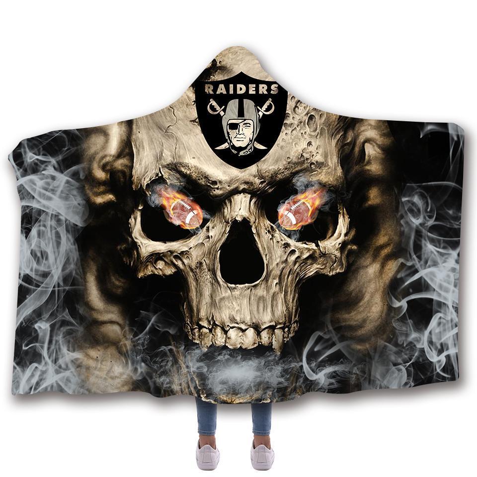 LAS VEGAS RAIDERS CLASSIC 3D HOODED BLANKET
