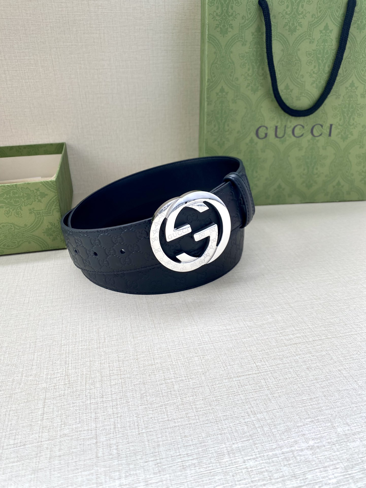 Gucci Interlocking Double G Double-sided Leather Belt 4.0CM Width